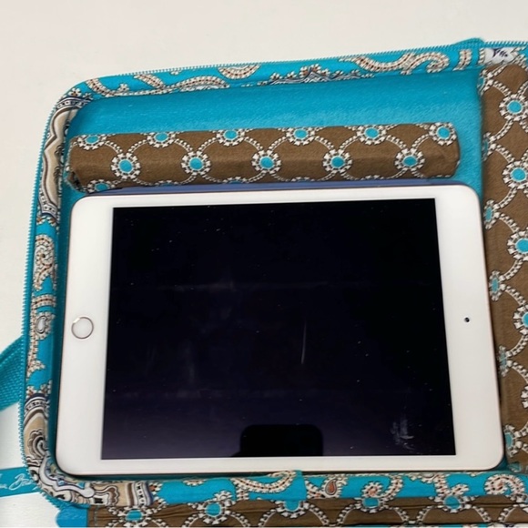 Vera Bradley Totally Turquoise IPad Hard Shell - Picture 12 of 12